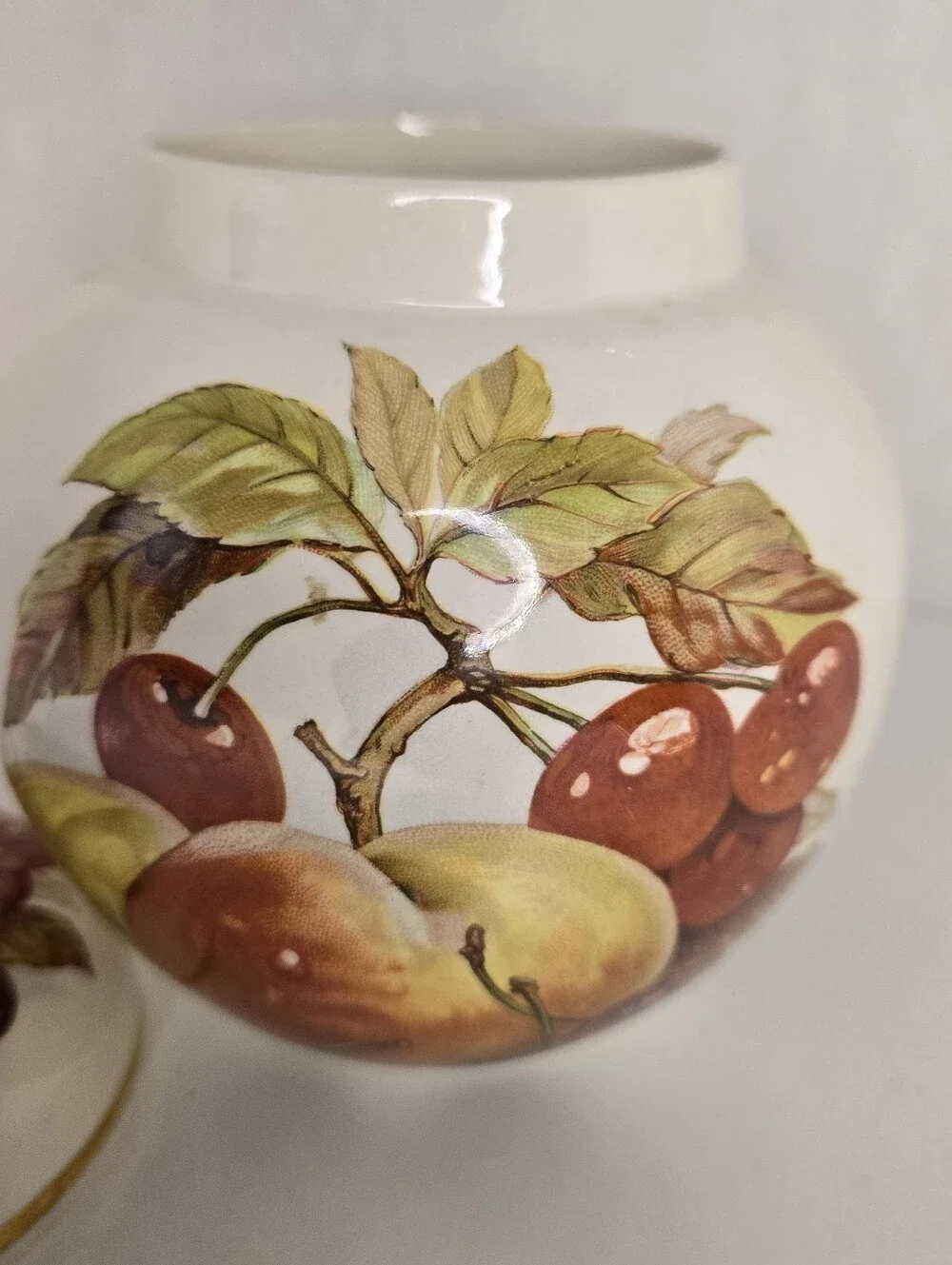 Mason's Patent Ironstone Ginger Jar W/Lid England Fruit Gold Trim Vintage 5